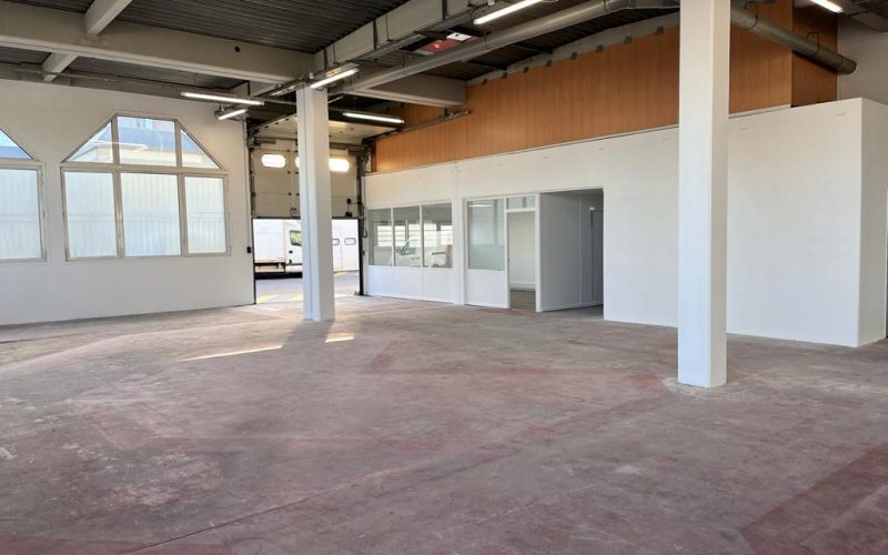 Entrepôt & bureaux 546 m², AUBERVILLIERS – 51 rue de Presles