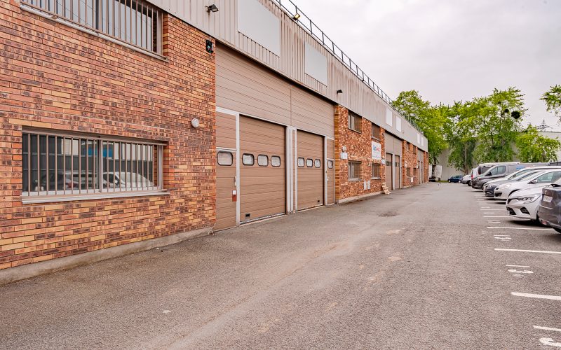 Entrepôt & bureaux 226 m² d'activités et de bureaux, LISSES- 14 Rue des Cerisiers