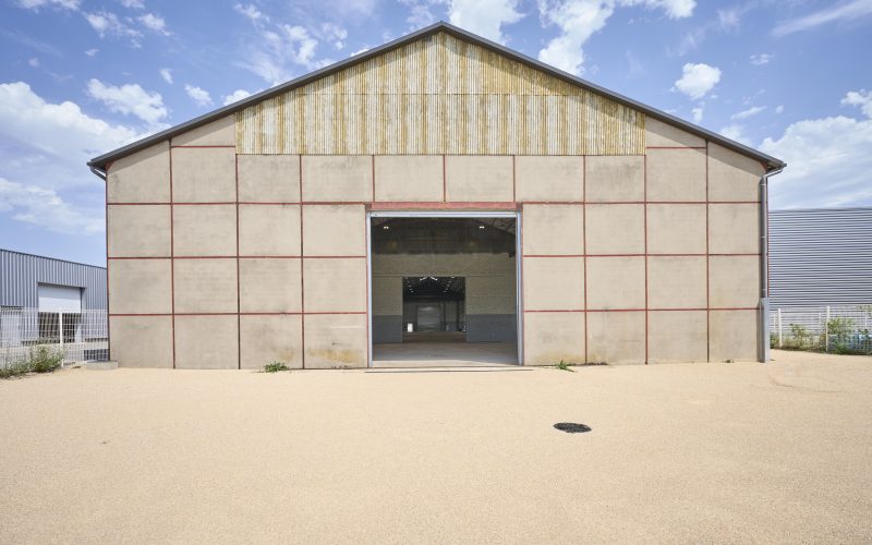 Entrepôt 2 025 m², VAULX-EN-VELIN – avenue Franklin Roosevelt