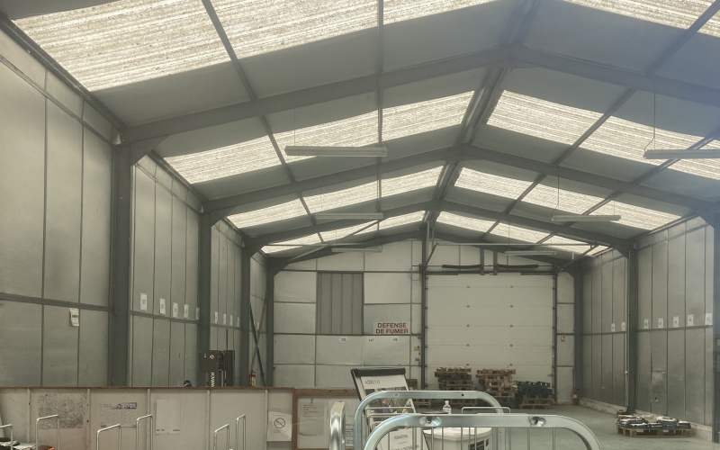 Entrepôt & bureaux 250 m² & 500 m², MAGNY EN VEXIN – 15 rue Gutenberg