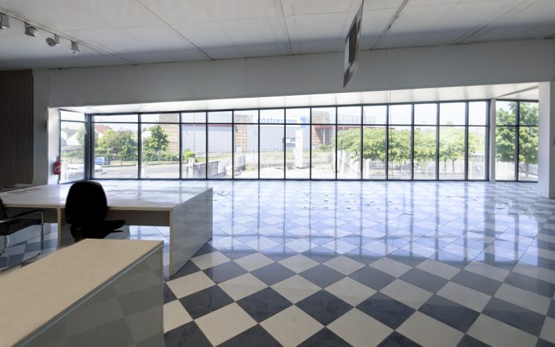 Entrepôt & bureaux de 1 260 m² à 3 210 m², ARGENTEUIL – 202 route de Pontoise