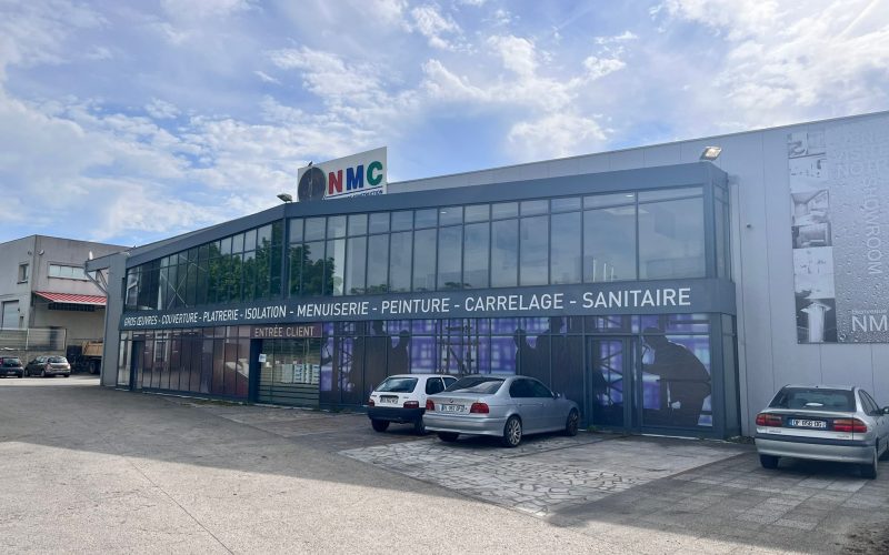 Entrepôt & bureaux de 1 260 m² à 3 210 m², ARGENTEUIL – 202 route de Pontoise