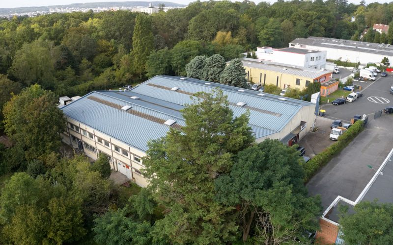Entrepôt & bureaux 
            248 m², EAUBONNE – 9 rue Louis Armand