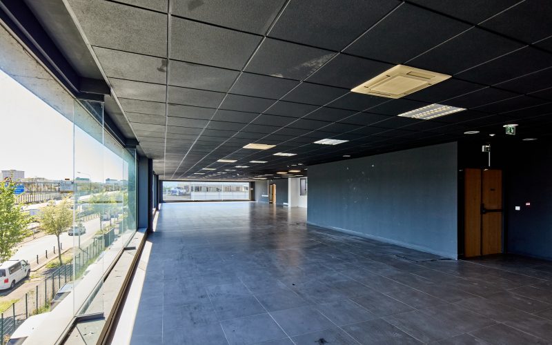 Entrepôt & bureaux 
            1 819 m², NANTERRE – 6 rue des Peupliers